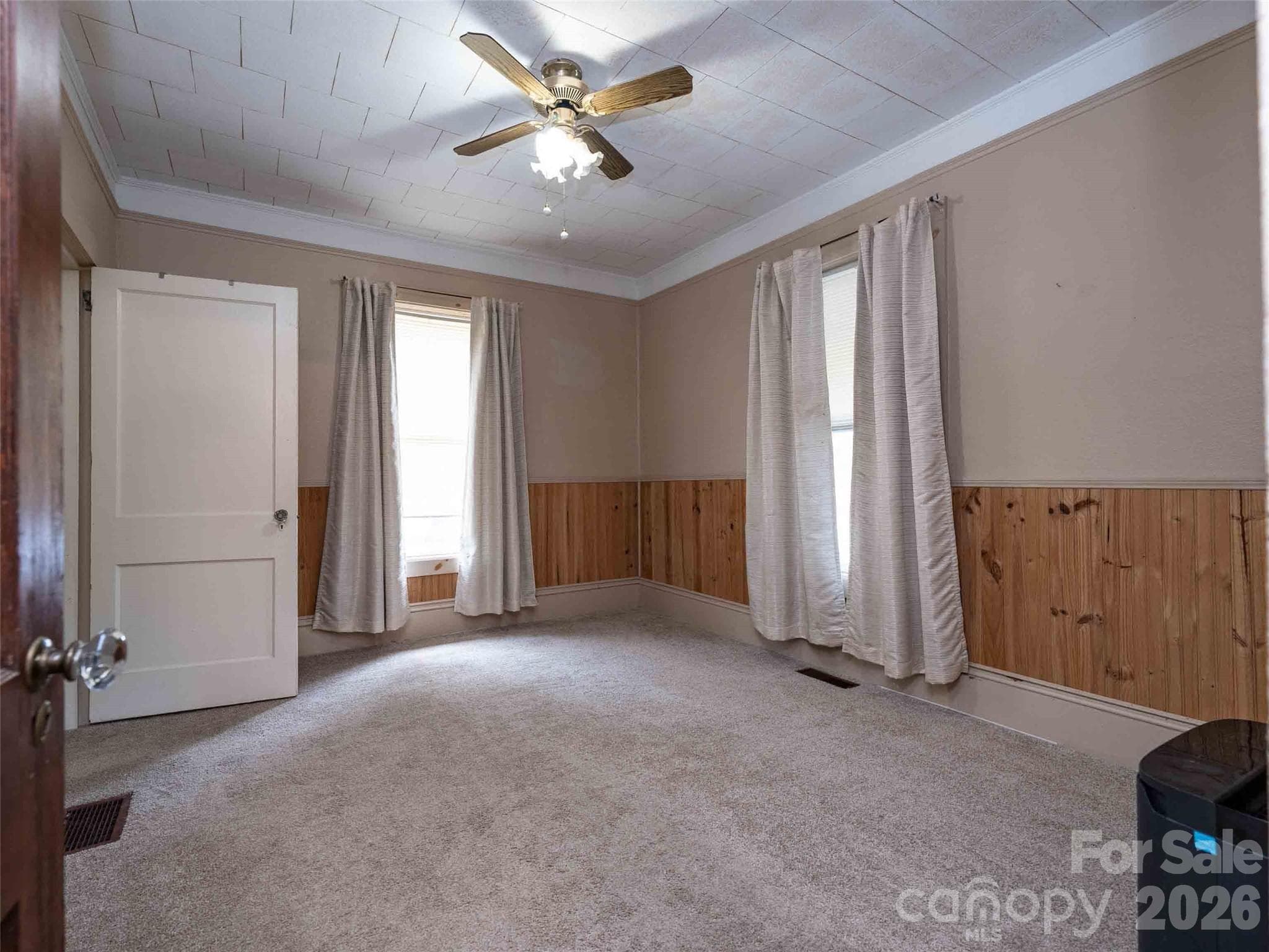 Single Family Residence at 103 E King Street, East Flat Rock, photo 20 of 34