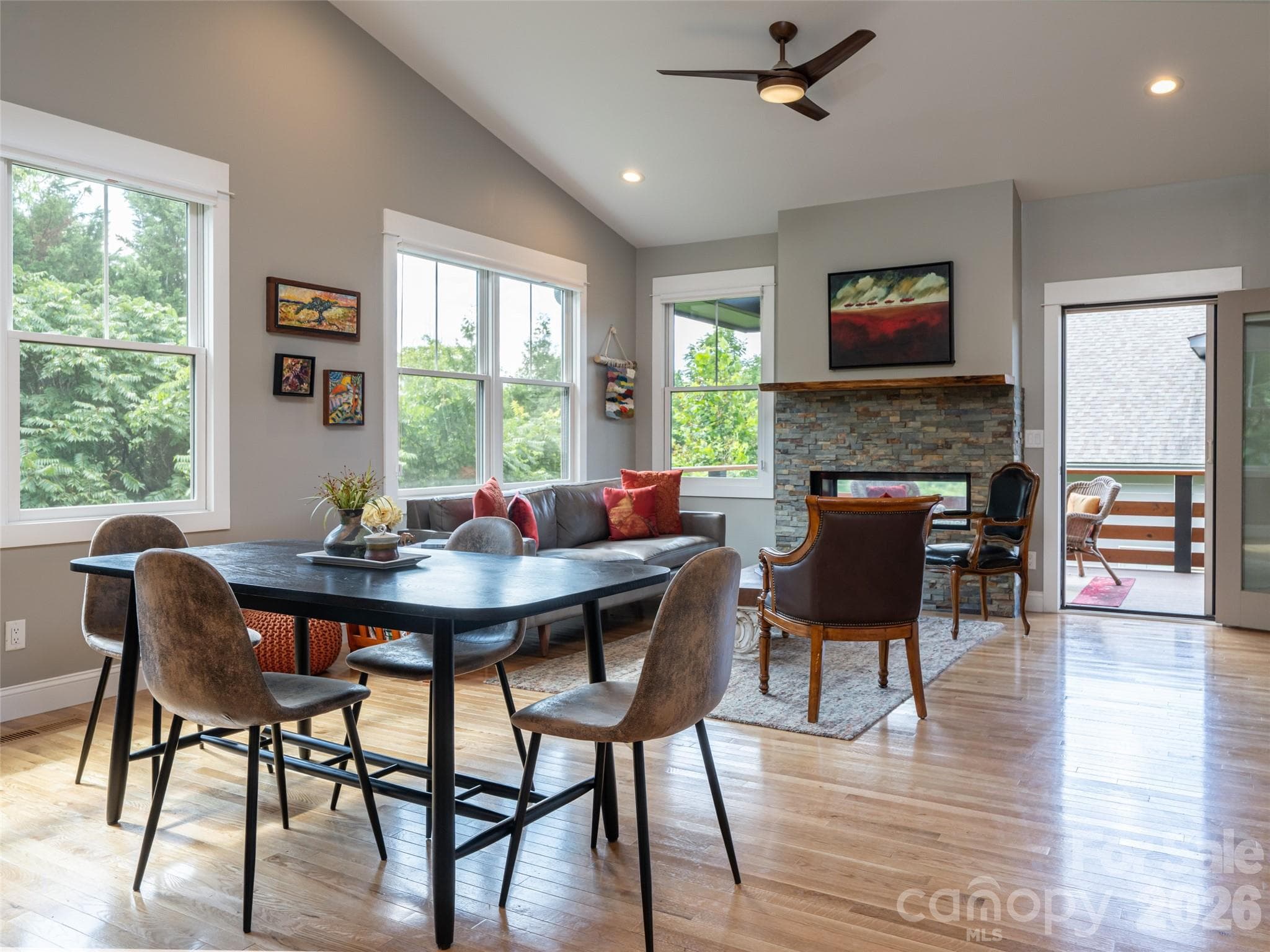 Townhouse at 309 Ava Lane, Asheville, photo 14 of 43