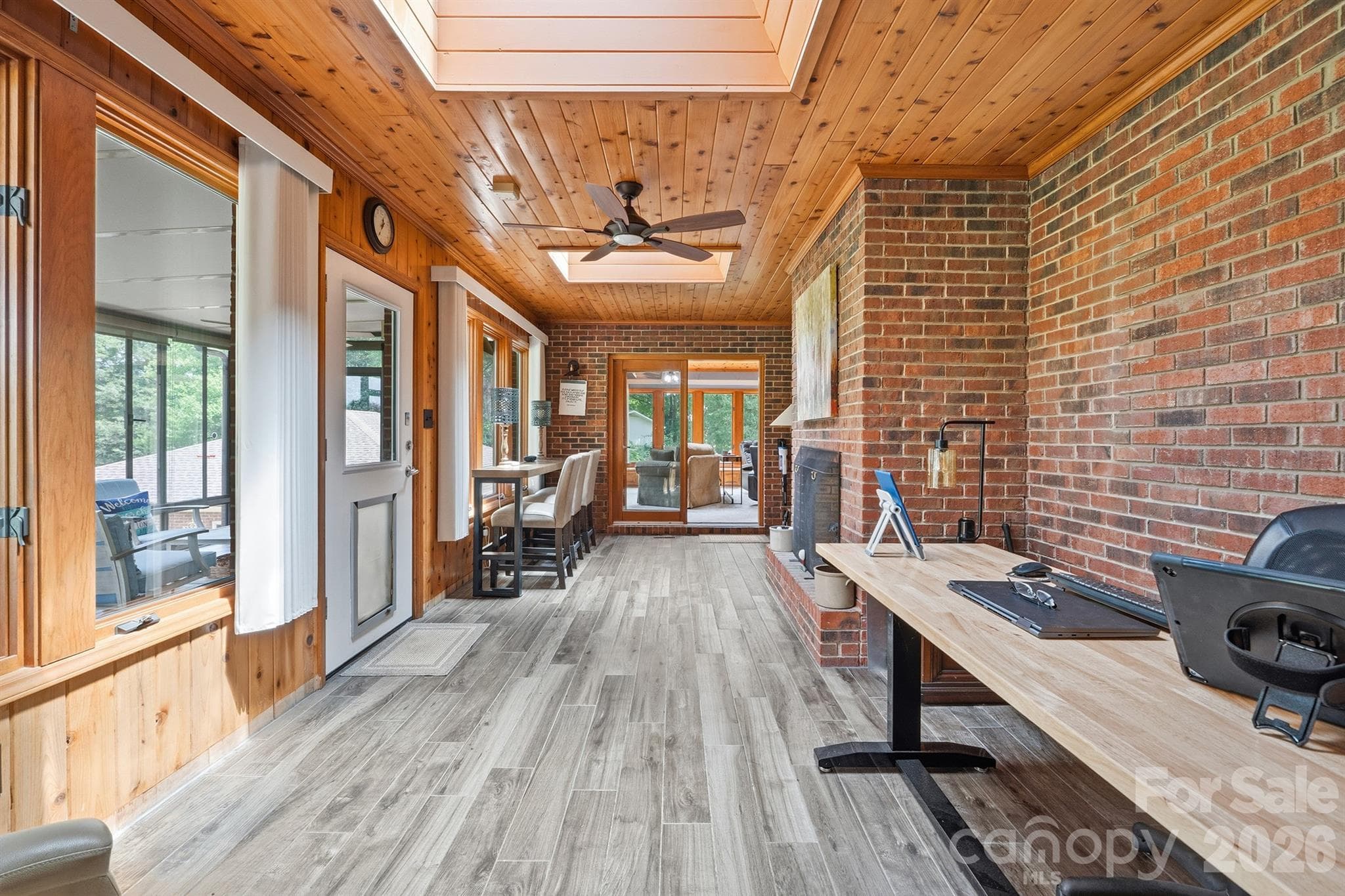 Single Family Residence at 1419 Stoneyridge Drive, Charlotte, photo 42 of 48