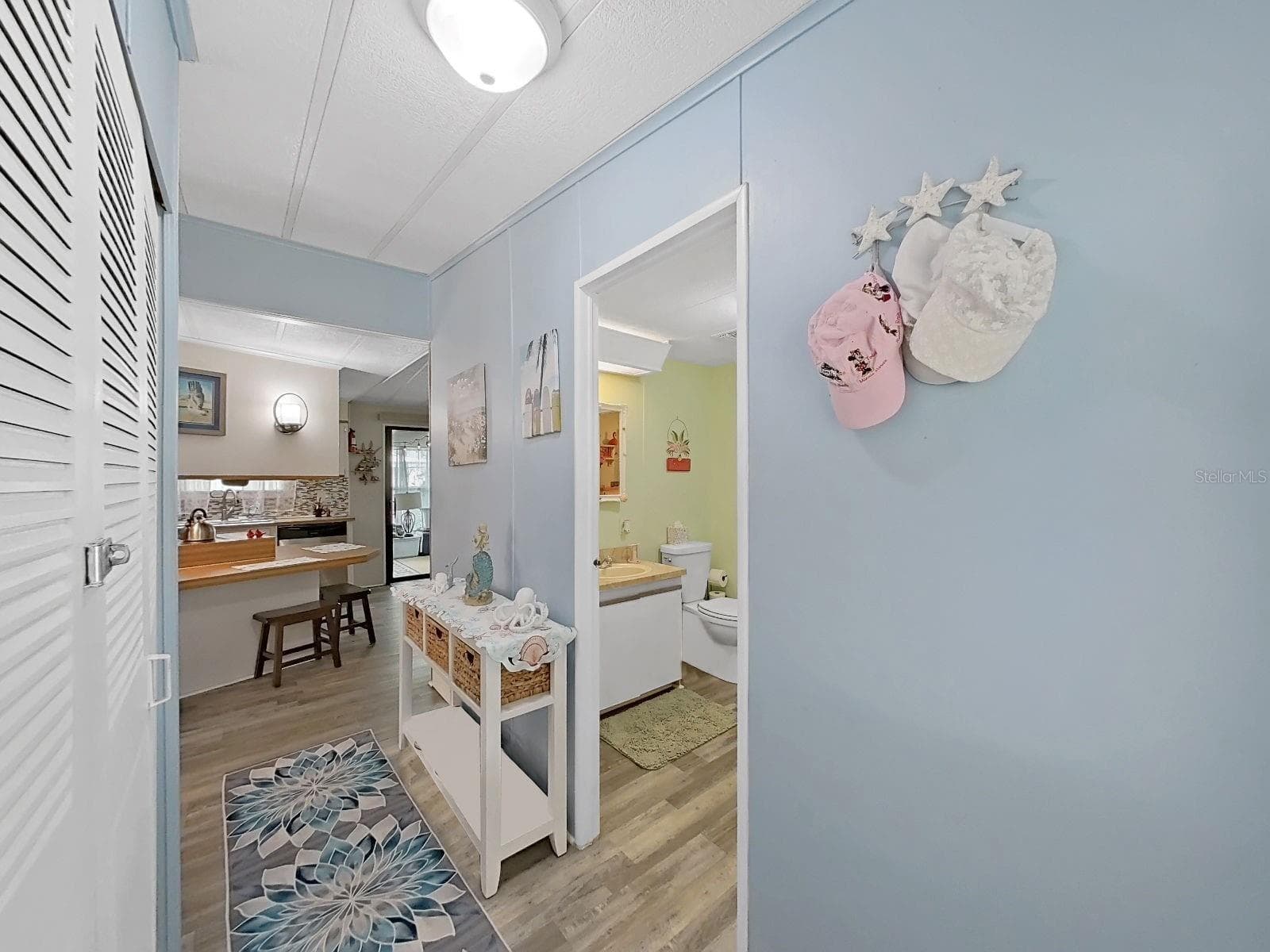Manufactured Home at 5022 FOXWOOD BLVD, LAKELAND, photo 33 of 47