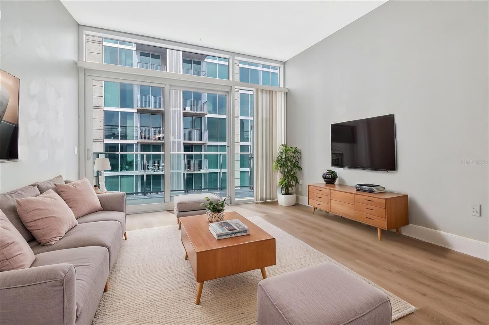 Condominium at 111 N 12TH ST #1820, TAMPA, photo 14 of 53