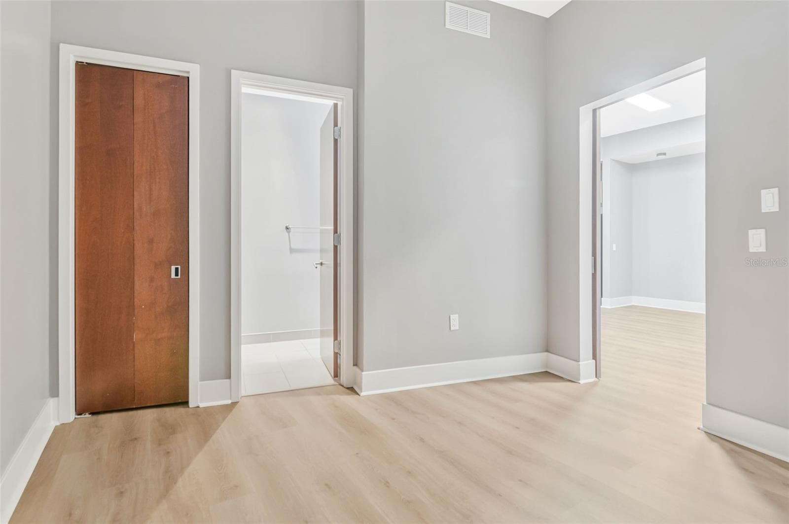Condominium at 111 N 12TH ST #1820, TAMPA, photo 29 of 53