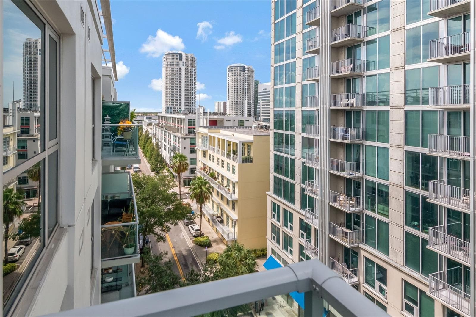 Condominium at 111 N 12TH ST #1820, TAMPA, photo 35 of 53