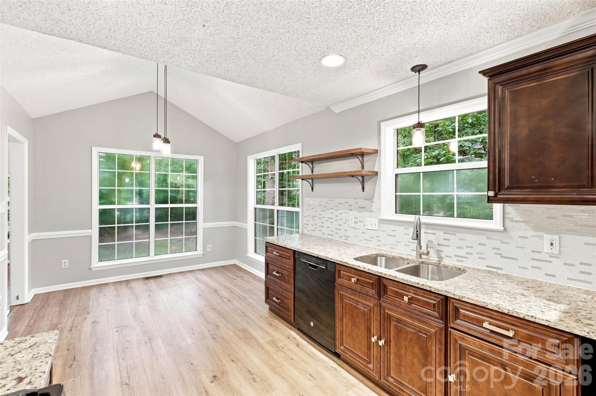 Single Family Residence at Matthews, photo 12 of 32