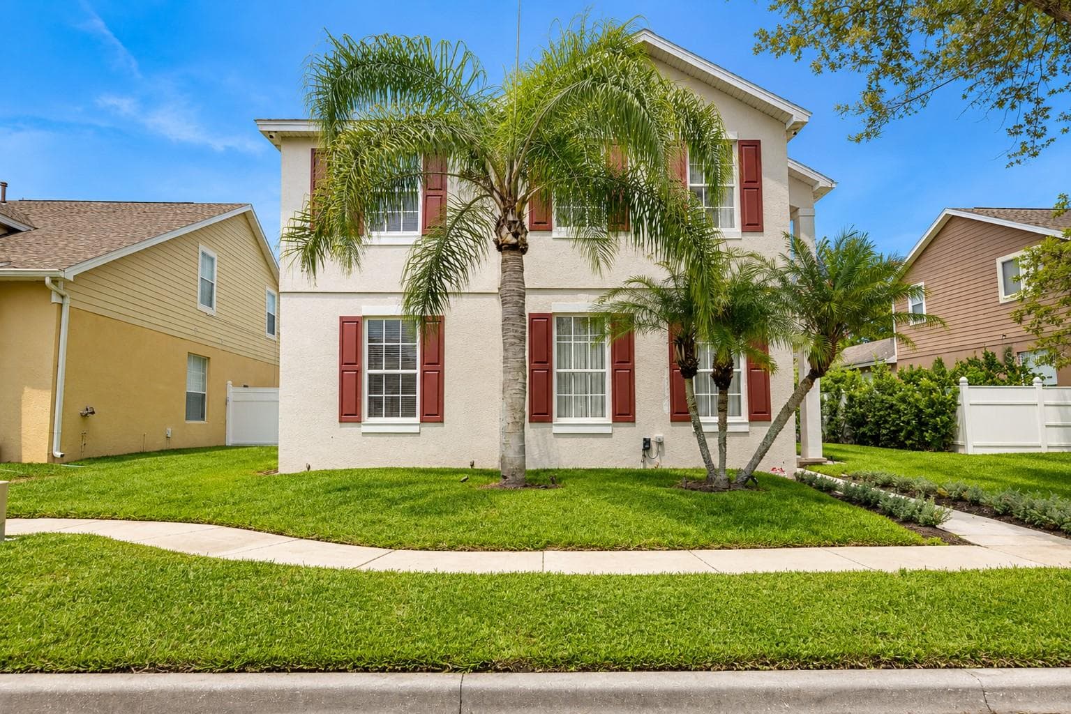 Single Family Residence at 644 AUTUMN OAKS LOOP, WINTER GARDEN, photo 4 of 41
