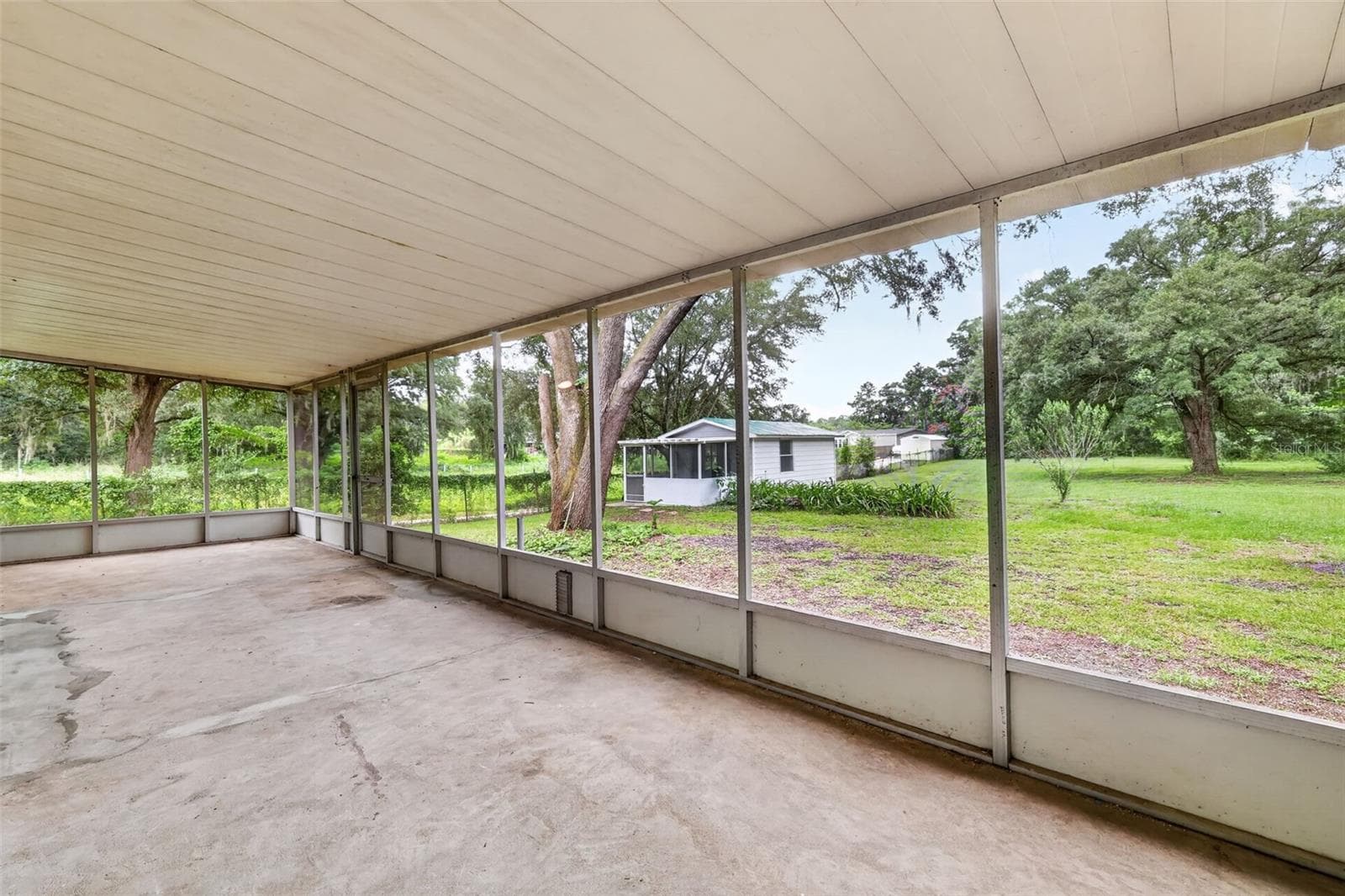 Manufactured Home at 2888 SE 59TH ST, OCALA, photo 7 of 33