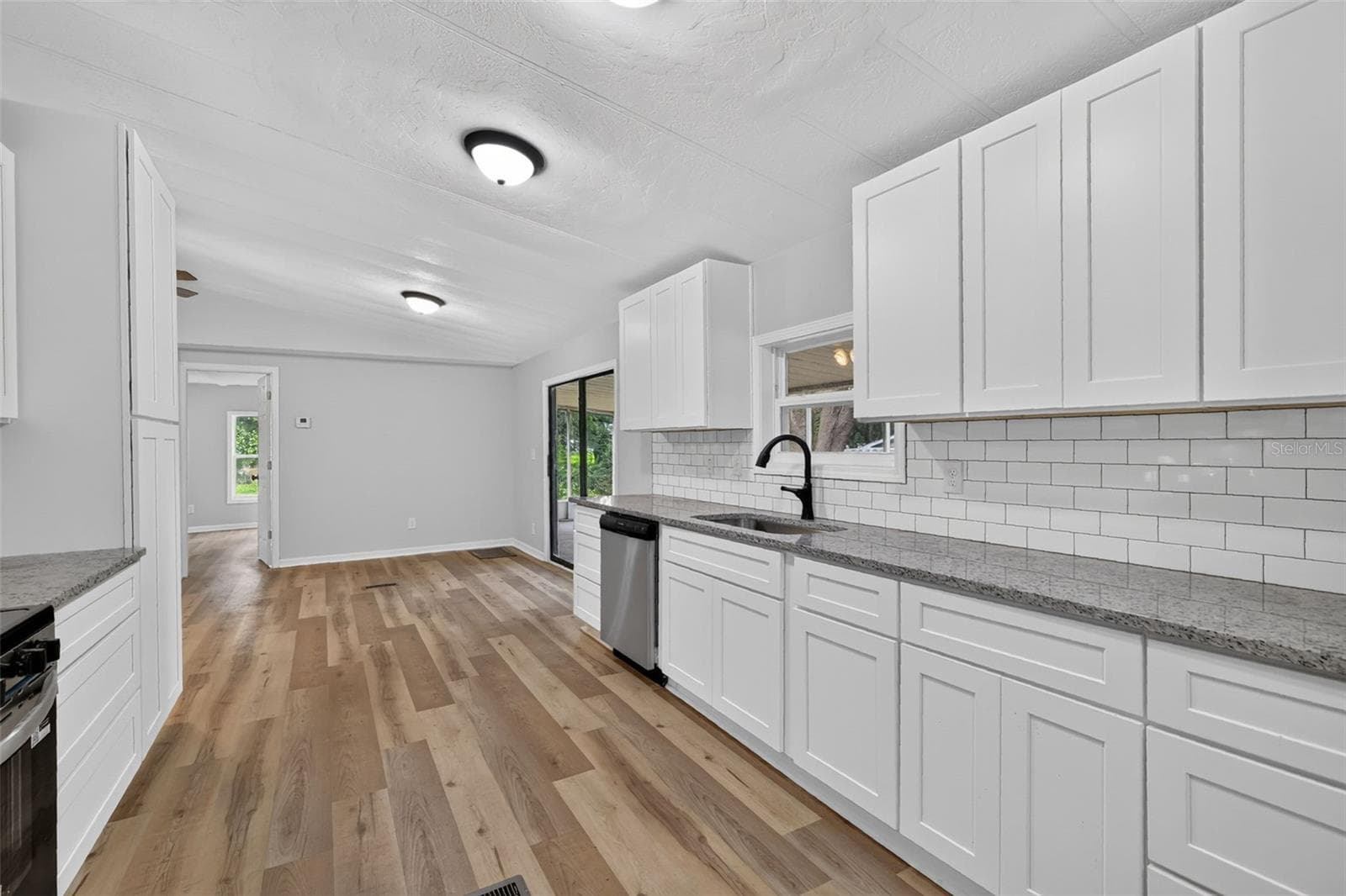 Manufactured Home at 2888 SE 59TH ST, OCALA, photo 23 of 33
