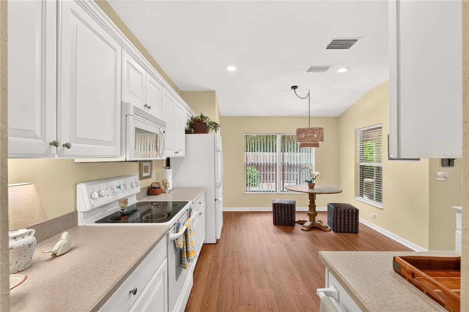 Single Family Residence at 13088 SE 86TH CIR, SUMMERFIELD, photo 13 of 27