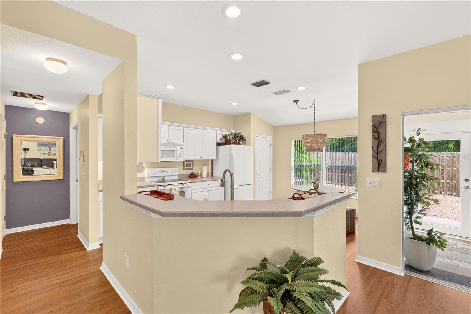 Single Family Residence at 13088 SE 86TH CIR, SUMMERFIELD, photo 11 of 27