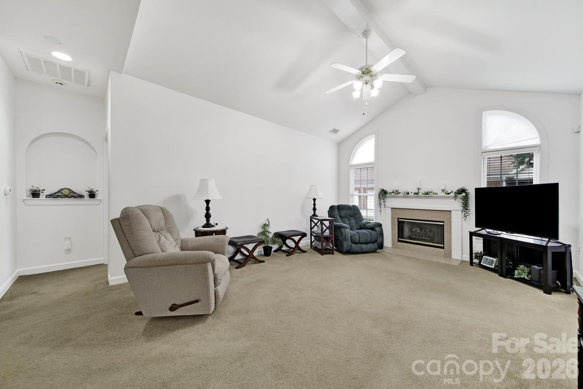Condominium at 8368 Windsor Ridge Drive, Charlotte, photo 4 of 34