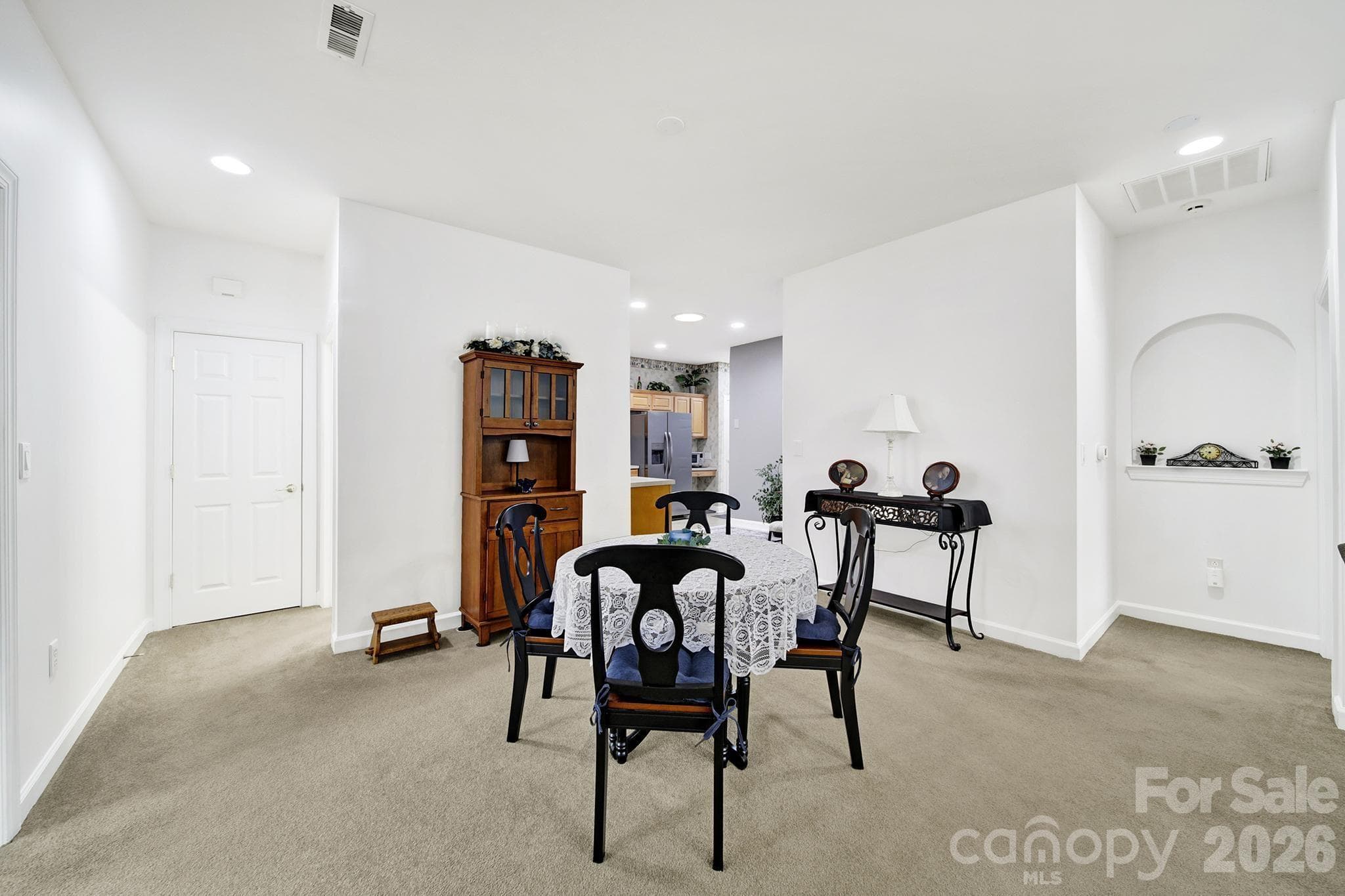 Condominium at 8368 Windsor Ridge Drive, Charlotte, photo 10 of 34