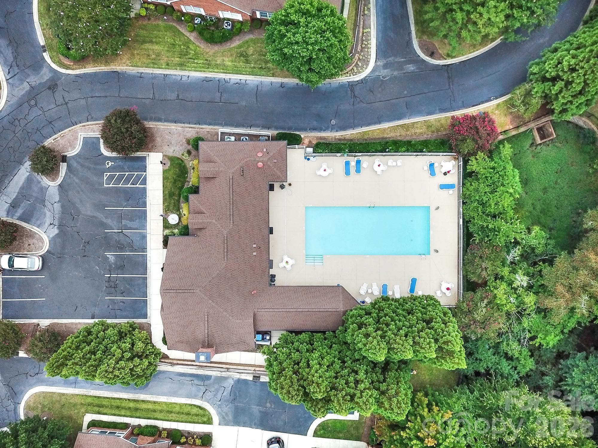 Condominium at 8368 Windsor Ridge Drive, Charlotte, photo 34 of 34