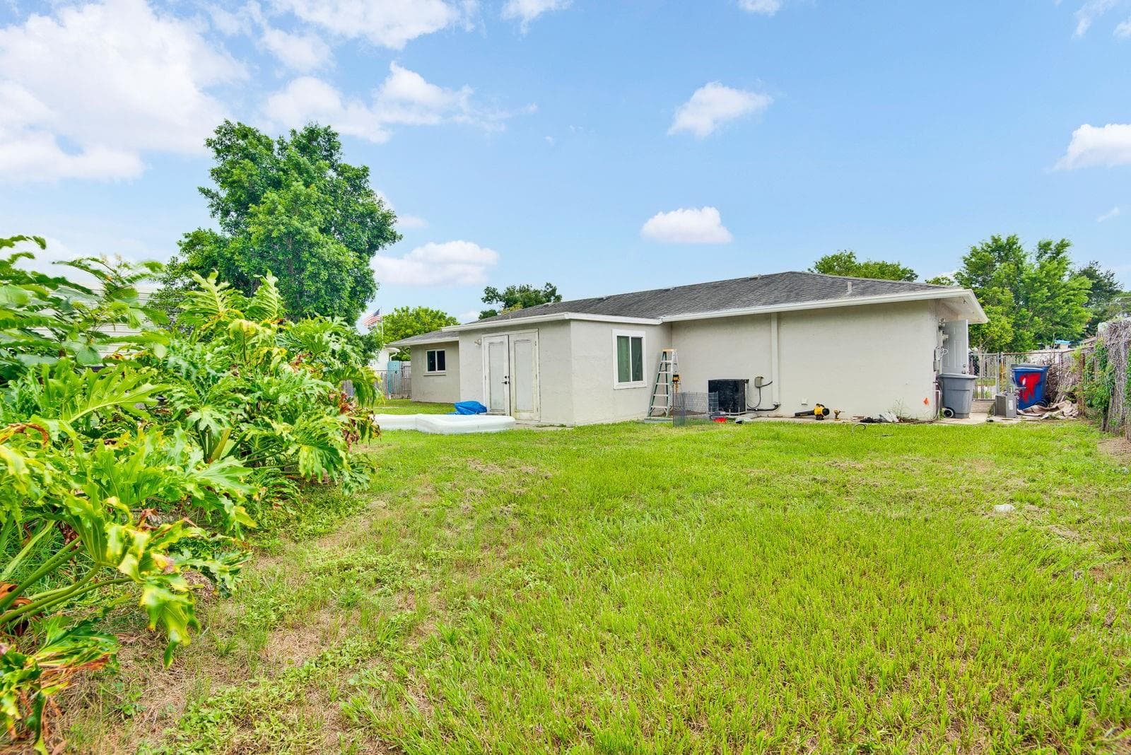 Single Family Residence at 707 65TH AVENUE DR W, BRADENTON, photo 33 of 37
