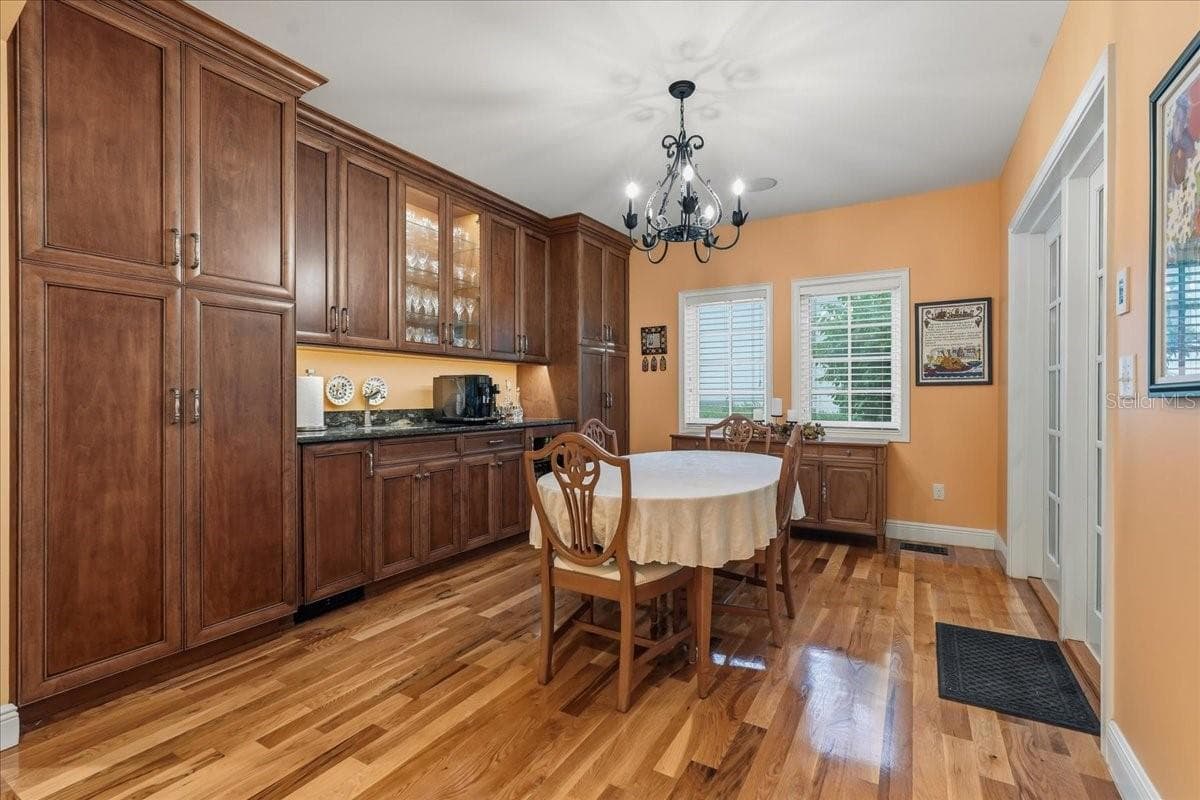 Single Family Residence at 89 MARTINIQUE AVE, TAMPA, photo 11 of 42