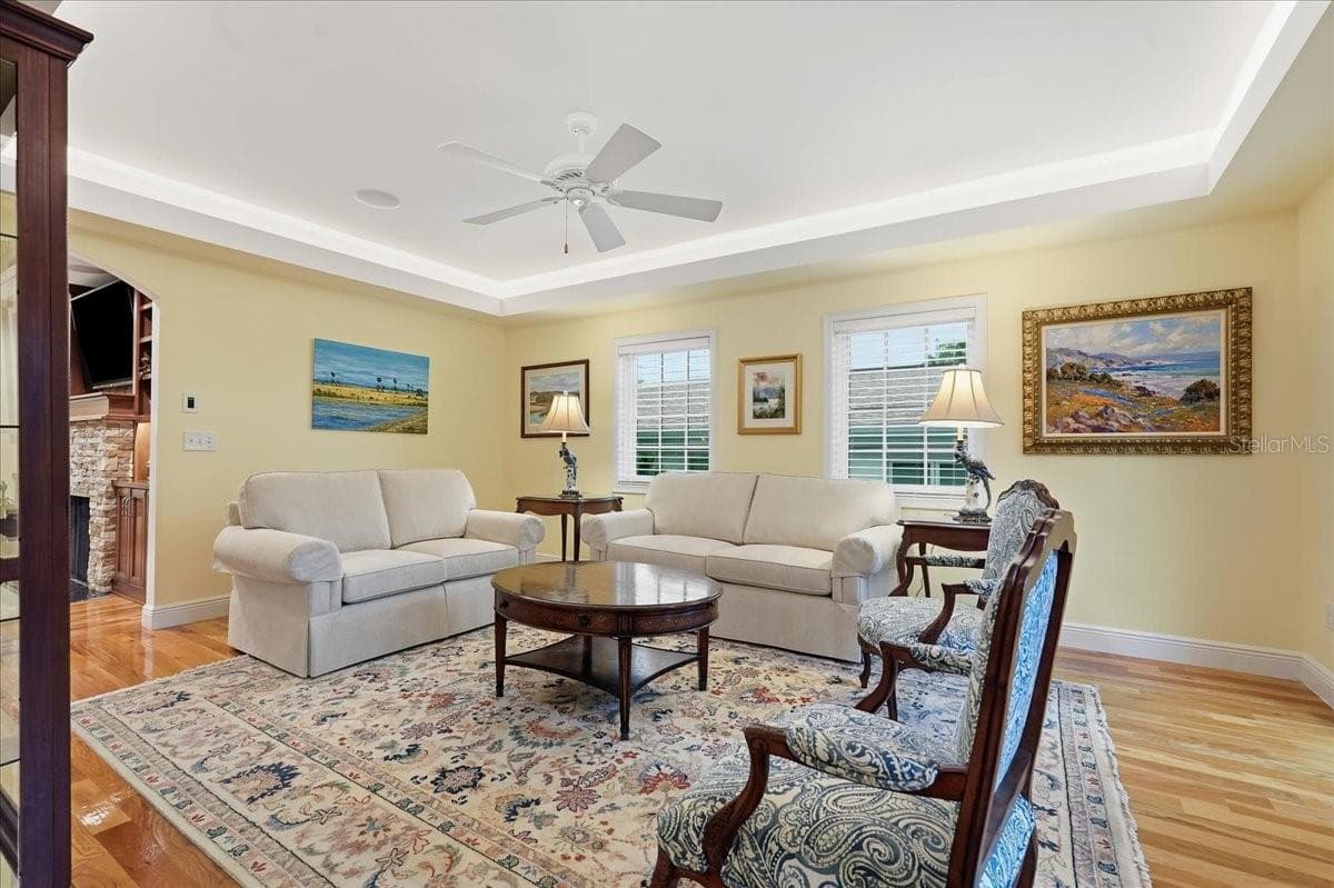 Single Family Residence at 89 MARTINIQUE AVE, TAMPA, photo 15 of 42