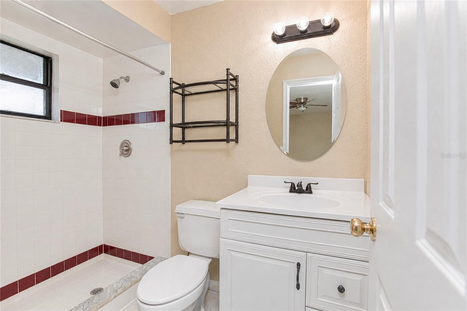 Single Family Residence at 7621 RUTHWIND CT, ORLANDO, photo 15 of 25