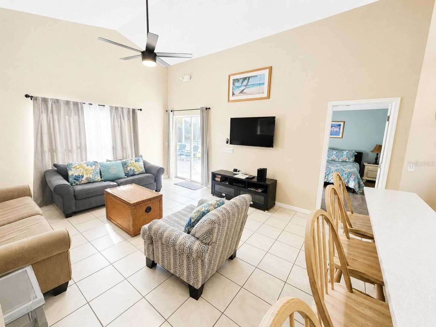 Single Family Residence at 2914 BLOOMING ALAMANDA LOOP, KISSIMMEE, photo 3 of 21