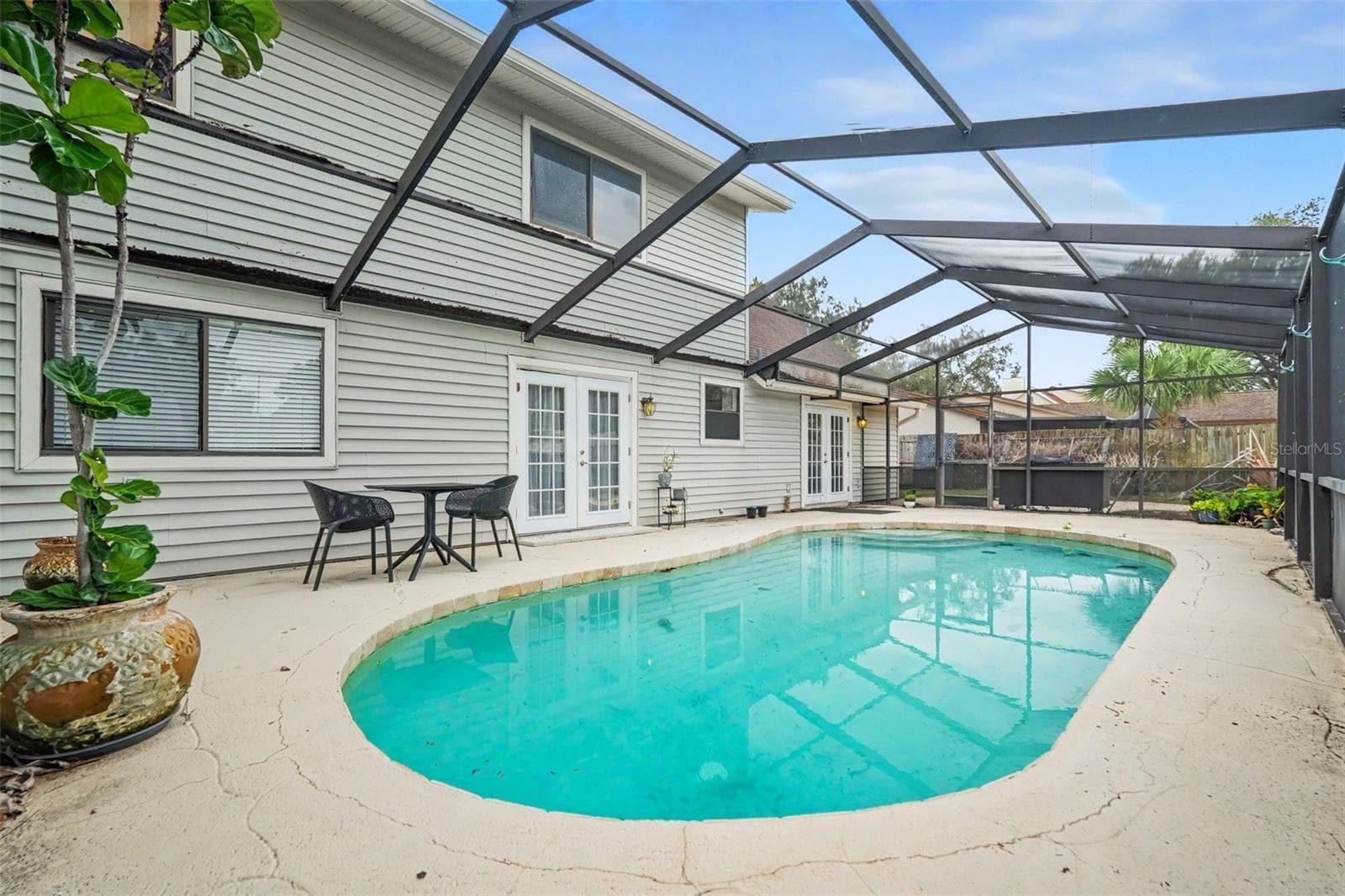 Refreshing pool. - 736 SANDY CREEK DR, BRANDON
