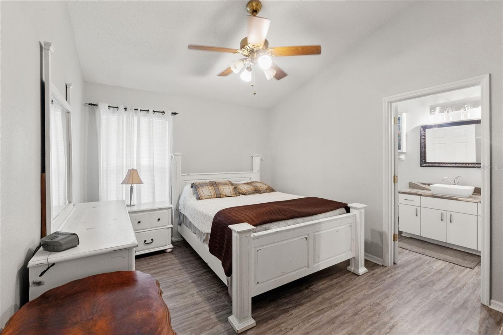Single Family Residence at 8620 PERSEA CT, NEW PORT RICHEY, photo 10 of 36