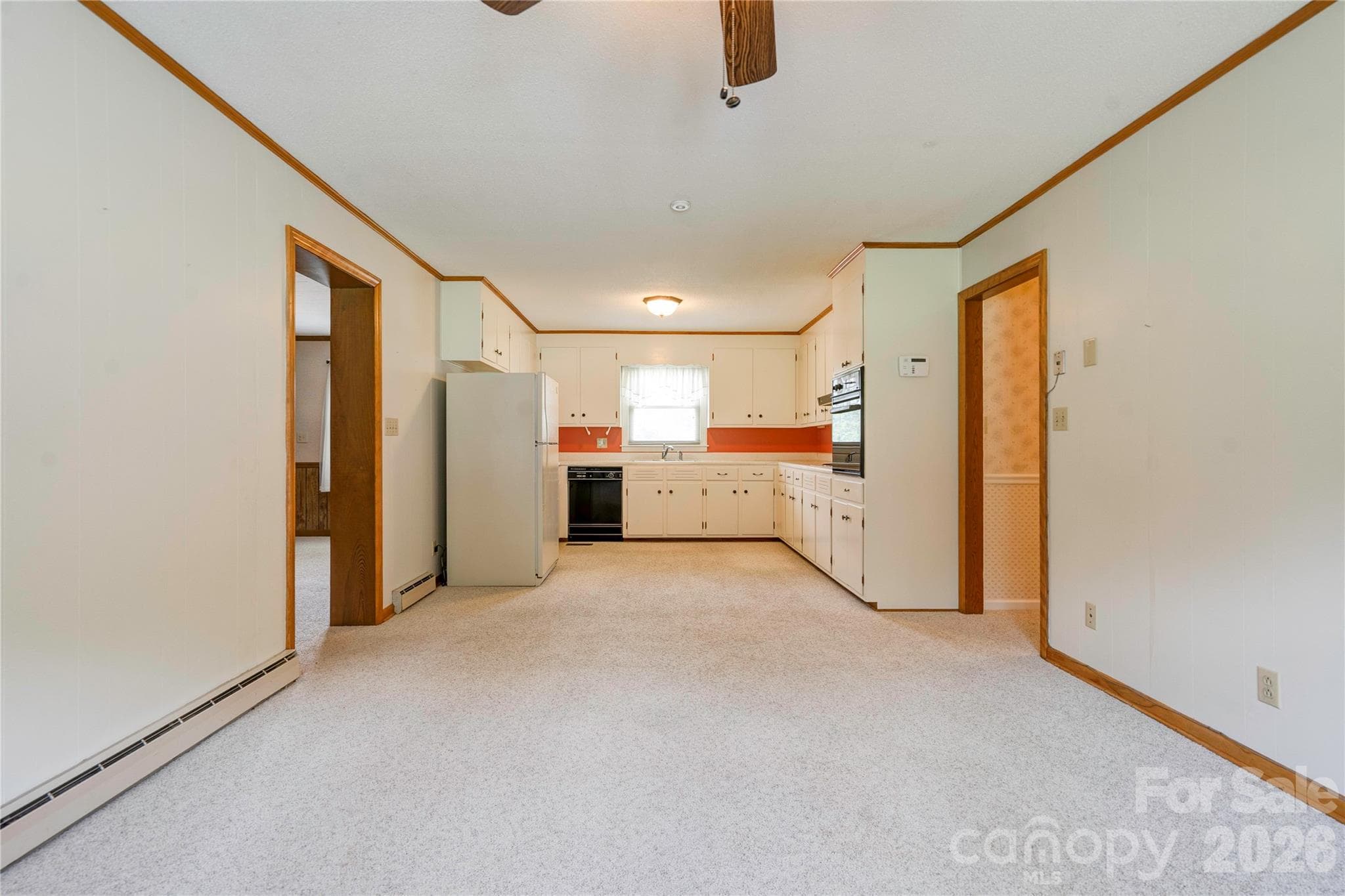 Dining Room/Kitchen - 1606 Spangler Drive, Shelby