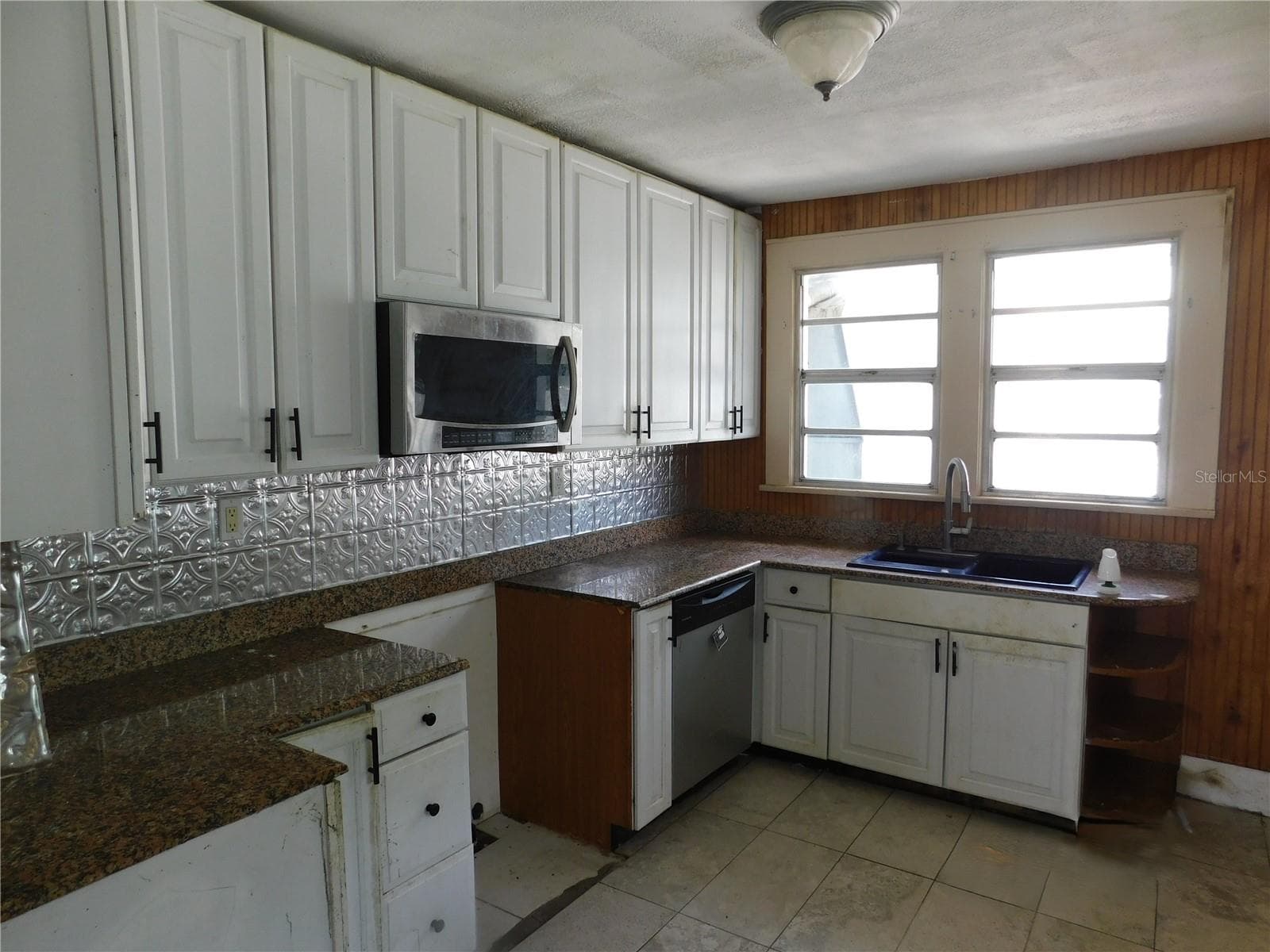 Single Family Residence at 6400 12TH ST, ZEPHYRHILLS, photo 8 of 35