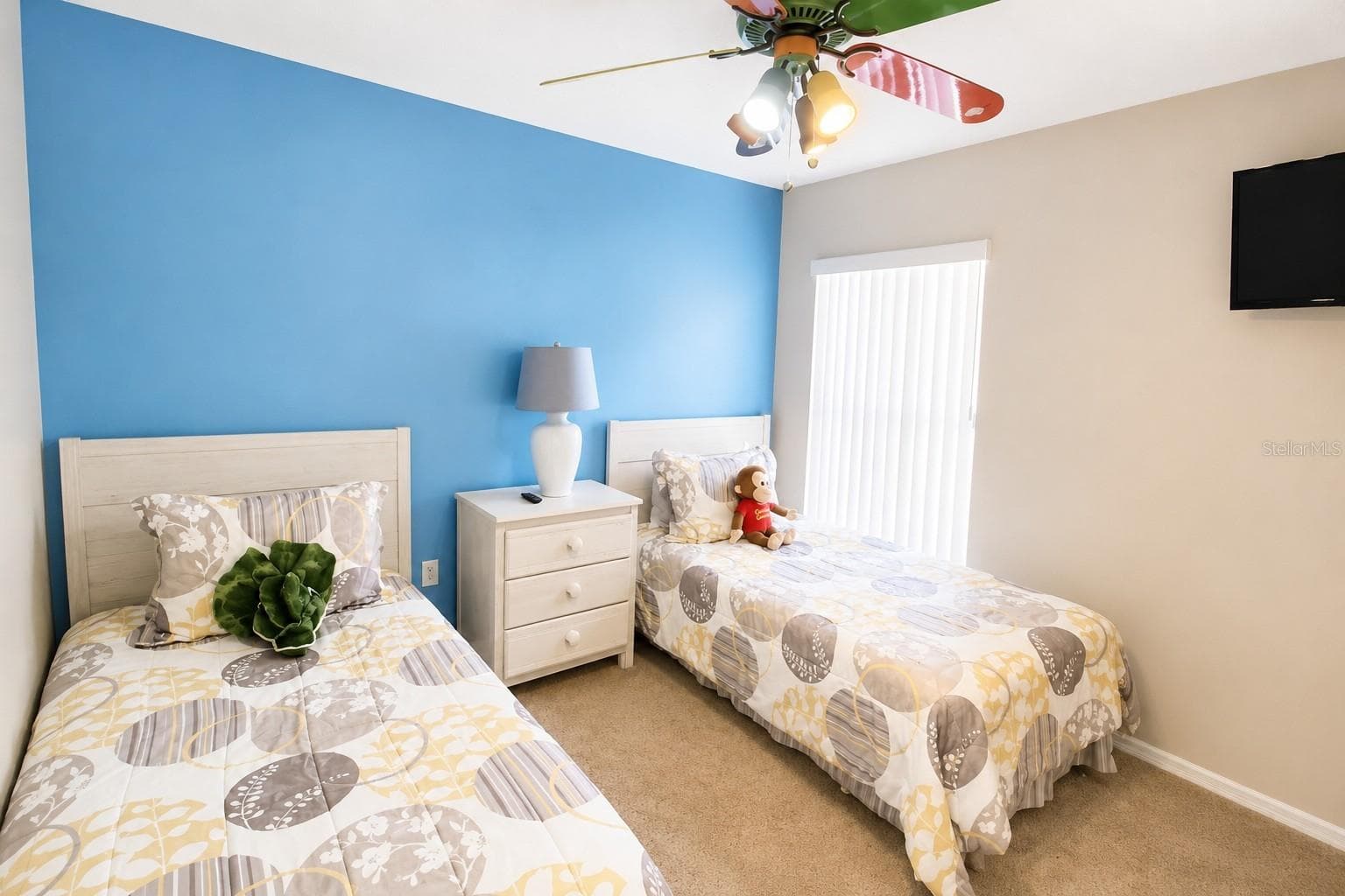 Single Family Residence at 2914 BLOOMING ALAMANDA LOOP, KISSIMMEE, photo 14 of 21