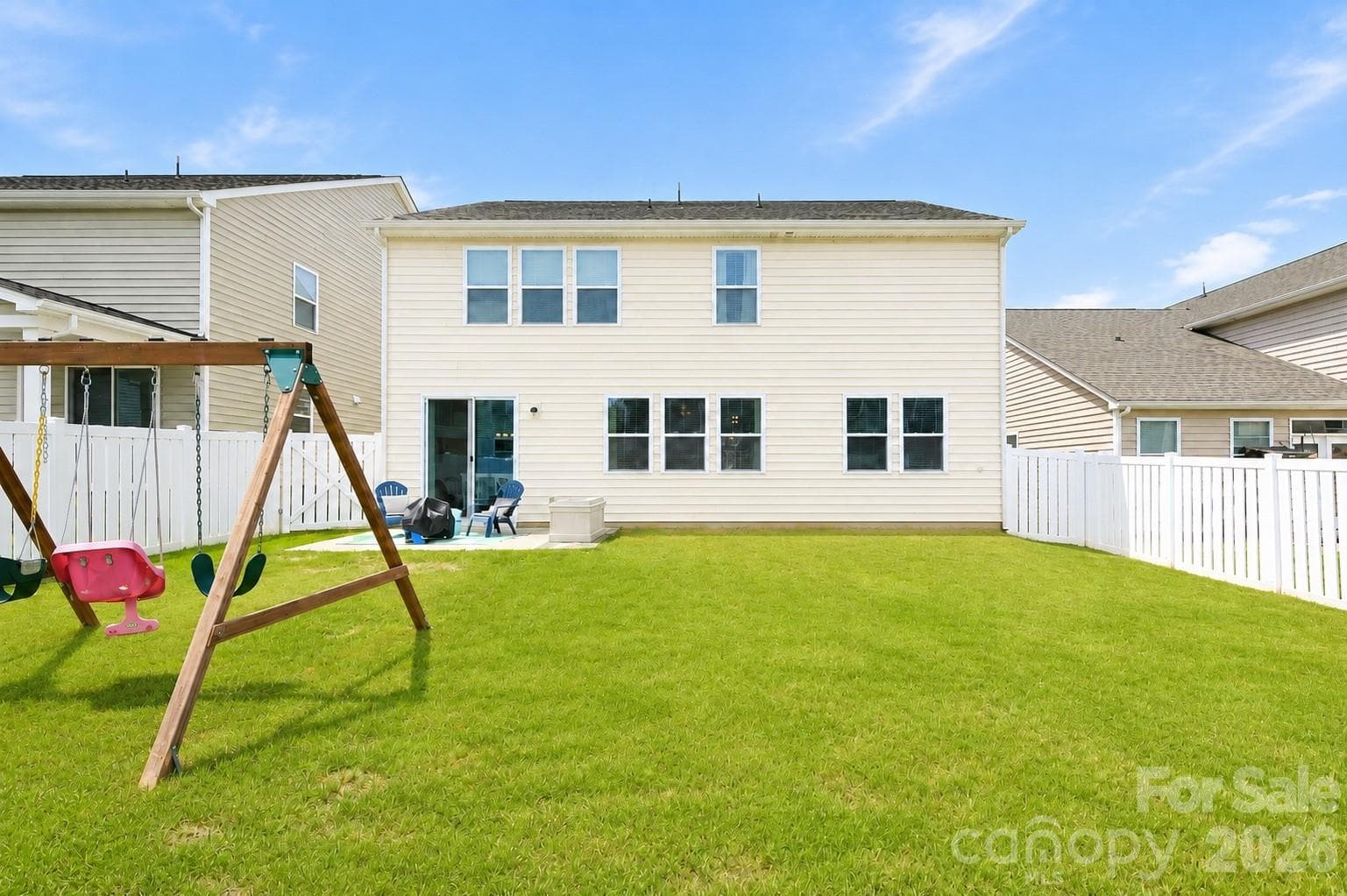 Single Family Residence at Charlotte, photo 7 of 35