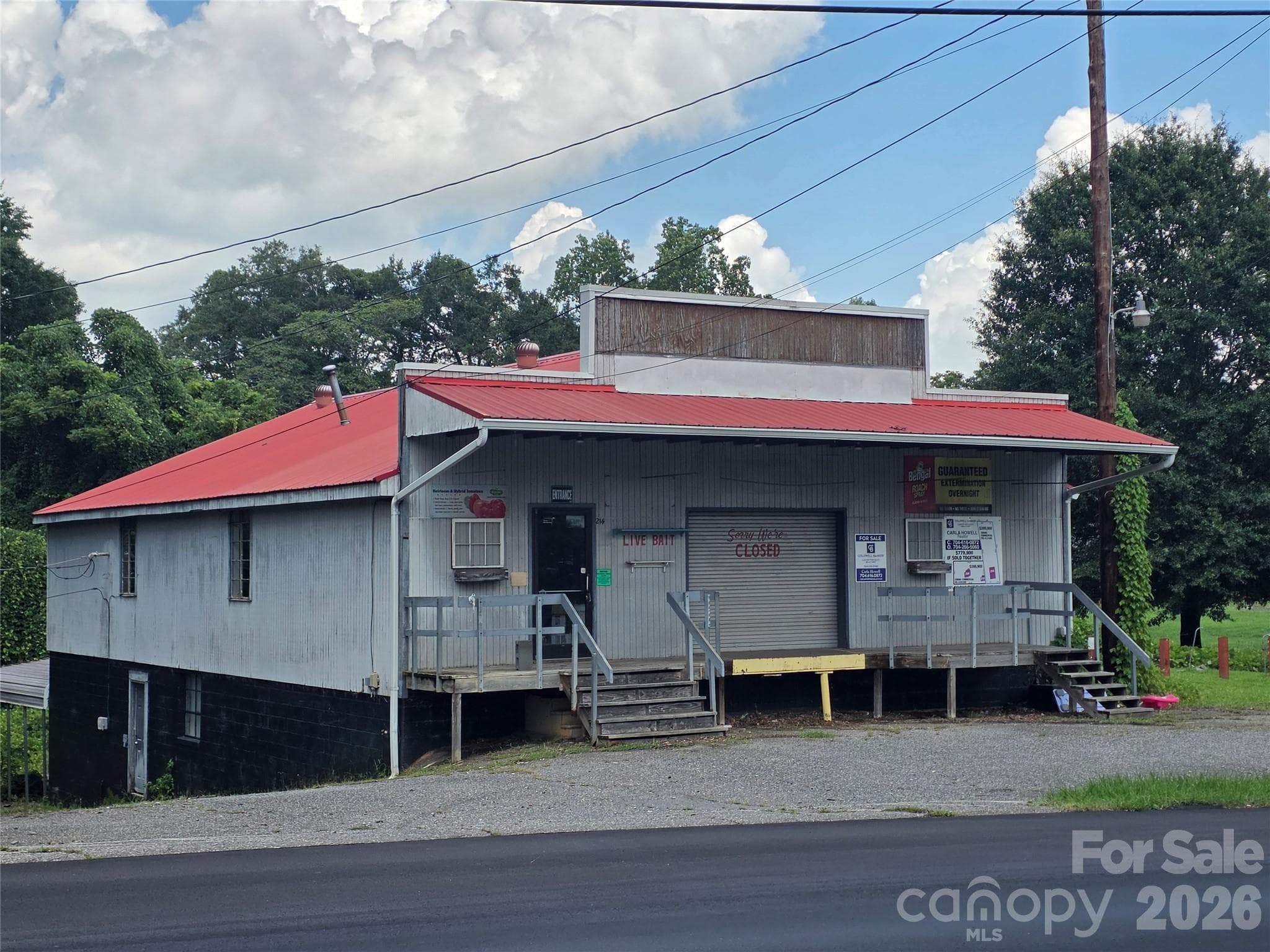 Business at 214 E Trade Street, Dallas, photo 9 of 12