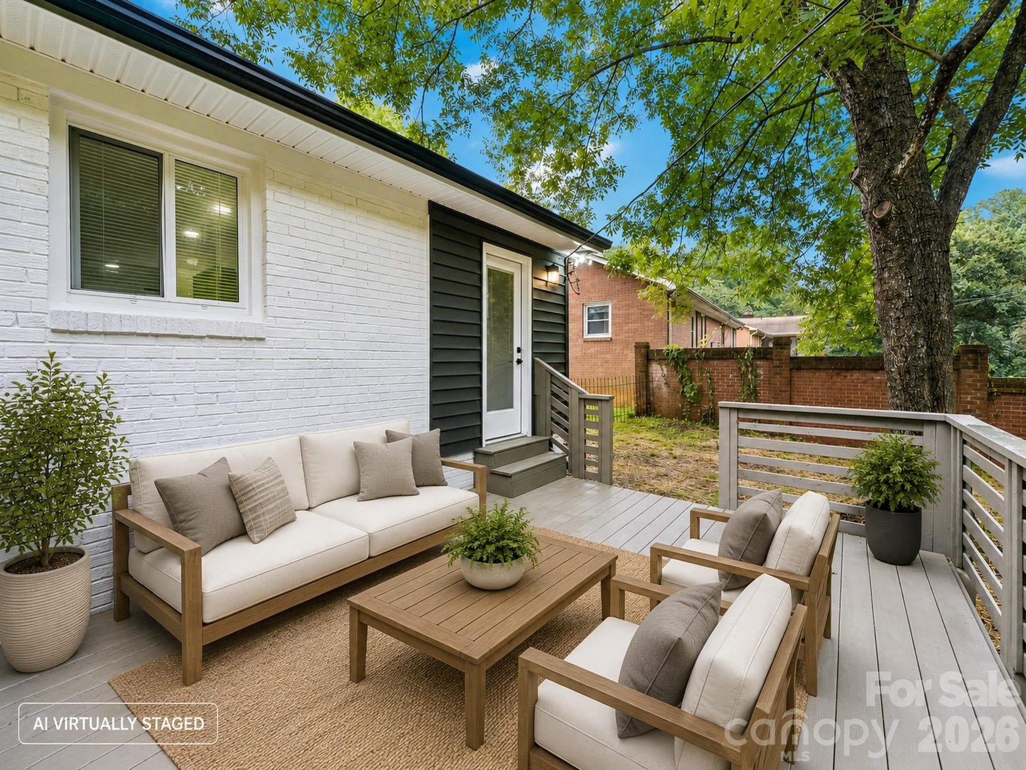 Single Family Residence at 4022 Southgate Drive, Charlotte, photo 14 of 42