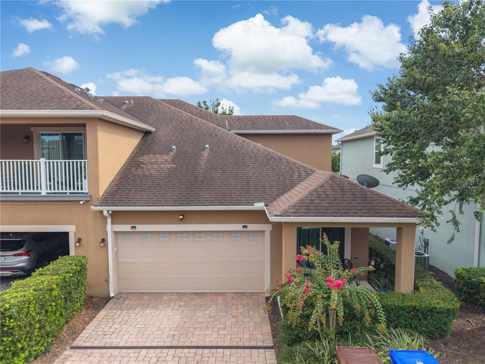 Two car garage entrance - 2569 FOLIO WAY, KISSIMMEE
