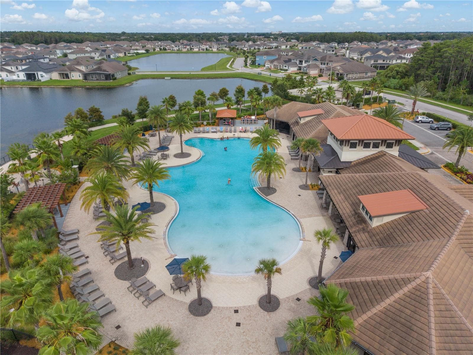 Community resort style pool - 2569 FOLIO WAY, KISSIMMEE