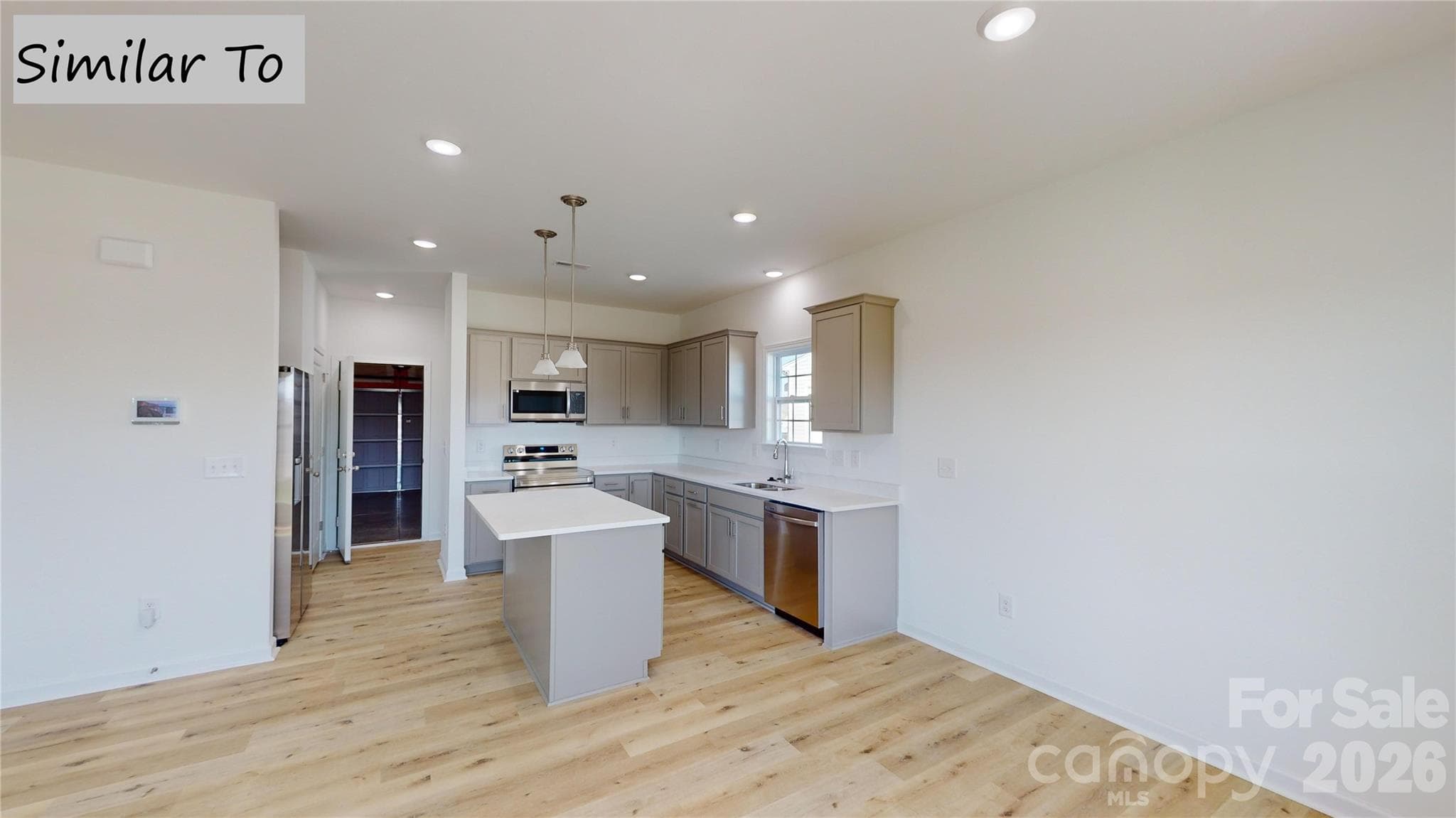 Single Family Residence at 263 Waylon Court, Lexington, photo 6 of 18