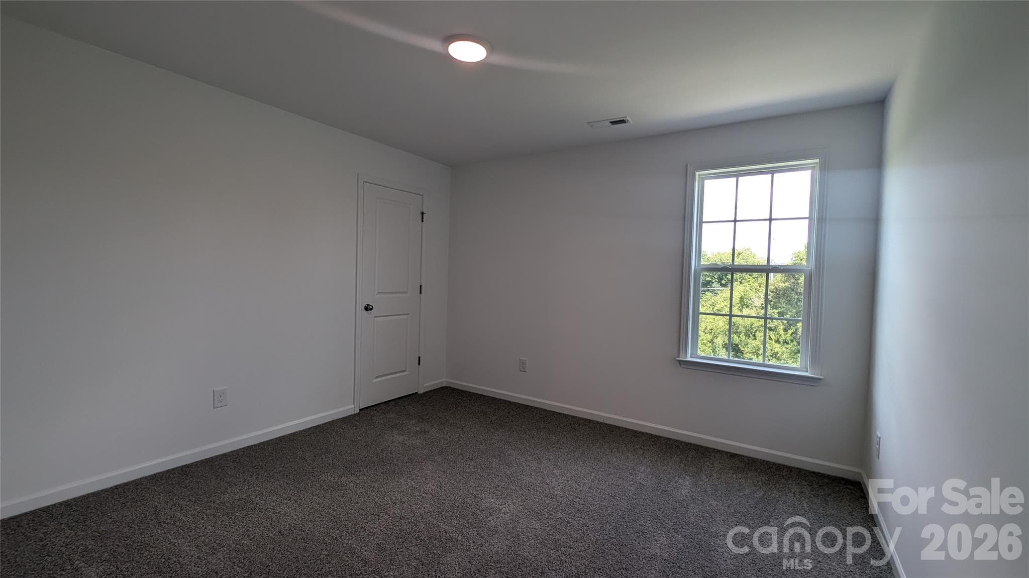 Single Family Residence at 240 Waylon Court, Lexington, photo 9 of 13
