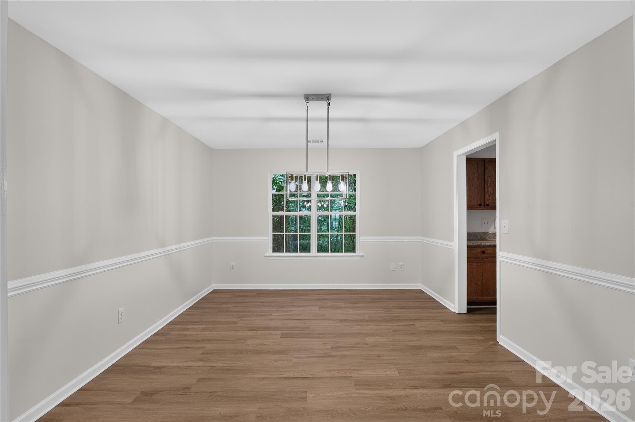 Single Family Residence at 9013 Broad Ridge Court, Charlotte, photo 5 of 27