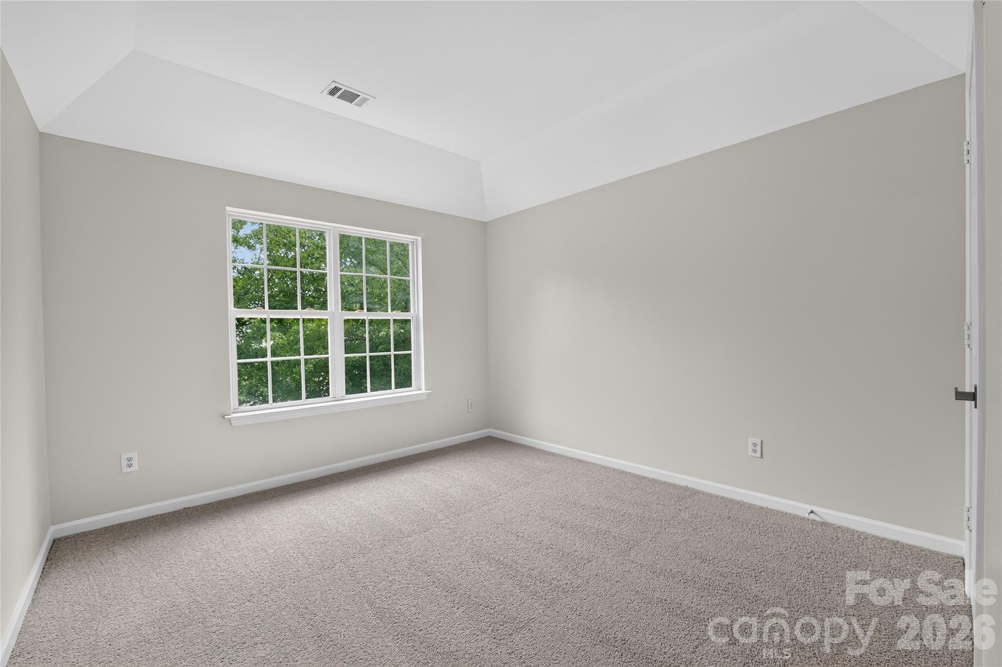 Single Family Residence at 9013 Broad Ridge Court, Charlotte, photo 18 of 27