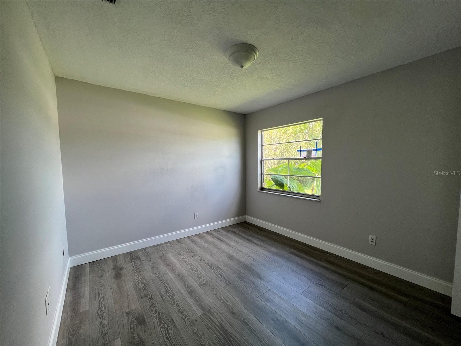 Single Family Residence at 1313 SUMMER BREEZE RD, ORLANDO, photo 11 of 47