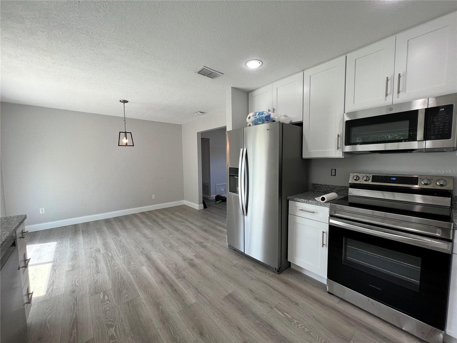 Single Family Residence at 1313 SUMMER BREEZE RD, ORLANDO, photo 17 of 47
