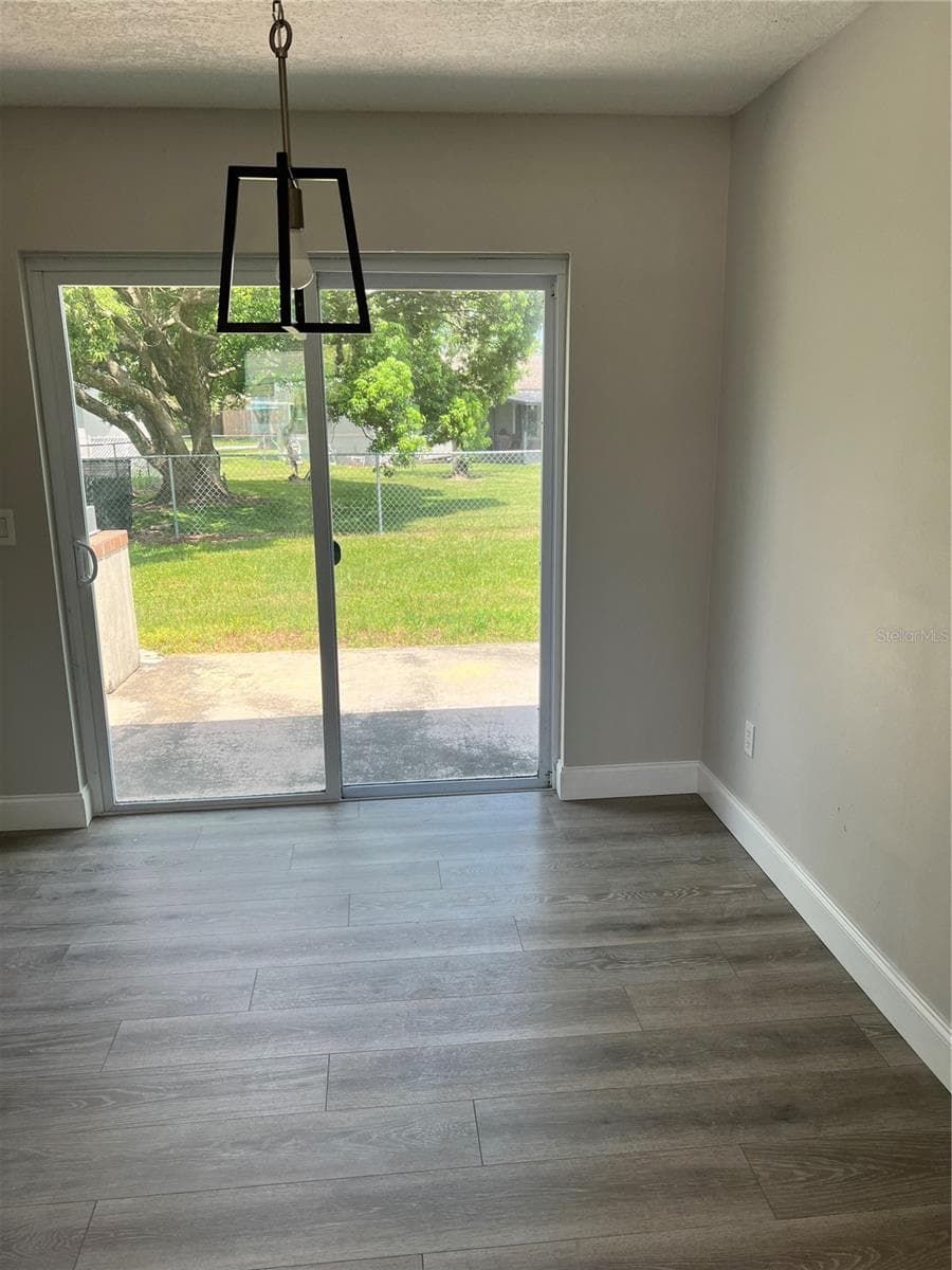 Single Family Residence at 1313 SUMMER BREEZE RD, ORLANDO, photo 19 of 47