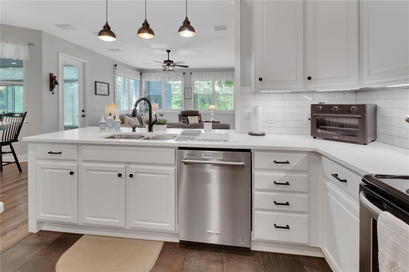 Single Family Residence at 105 PINE SIDE DR, DEBARY, photo 16 of 75