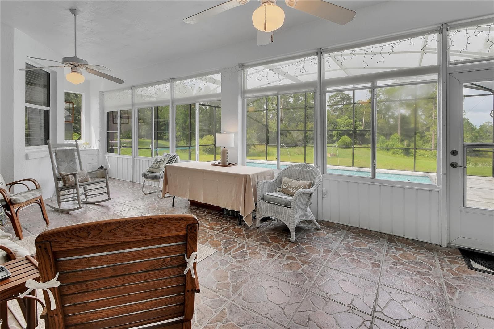 Single Family Residence at 105 PINE SIDE DR, DEBARY, photo 52 of 75