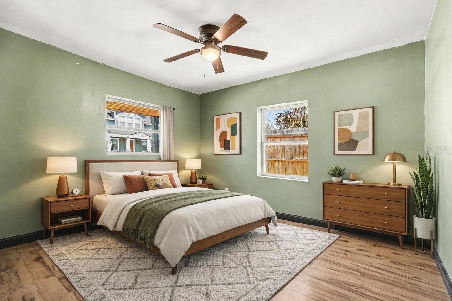 Virtually Staged - 1221 E EMMA ST, TAMPA