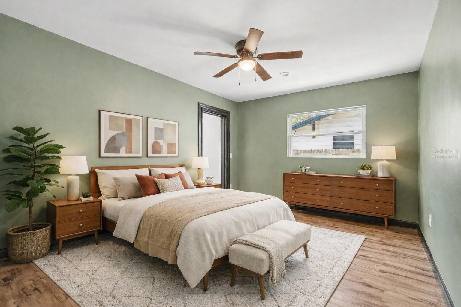 Virtually Staged - 1221 E EMMA ST, TAMPA