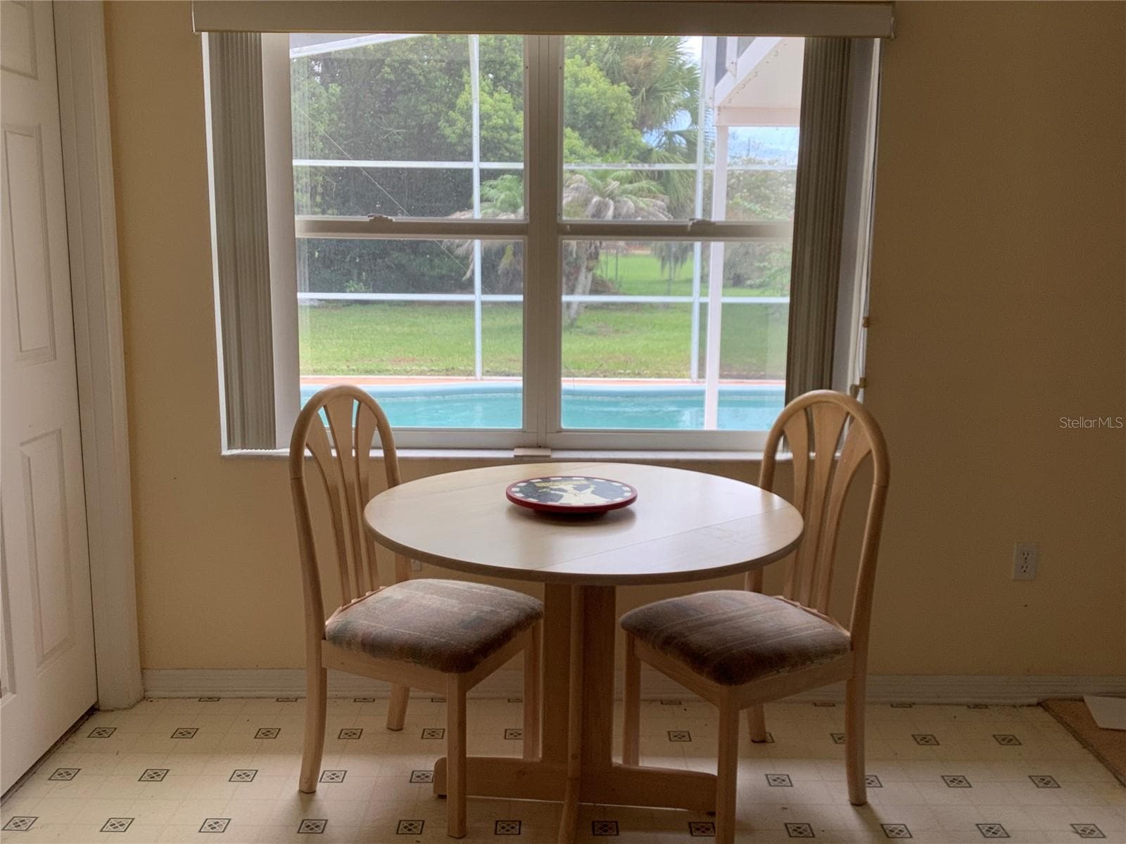 Dinette - 665 STEVELYNN CIR, WINTER GARDEN