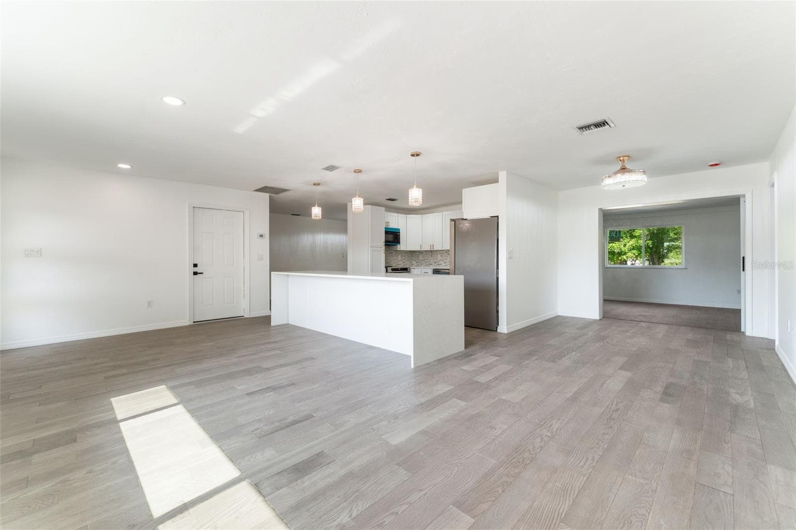 Living room Dining - 1231 BEACON DR, PORT CHARLOTTE