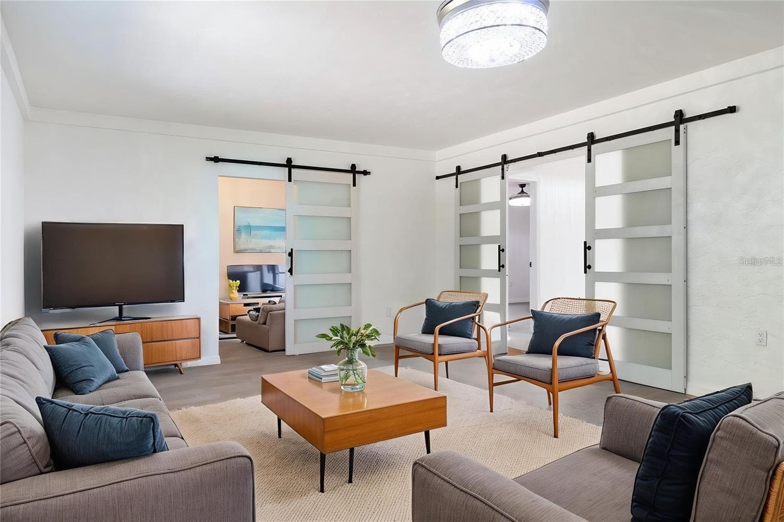 STAGED ROOM - 1231 BEACON DR, PORT CHARLOTTE