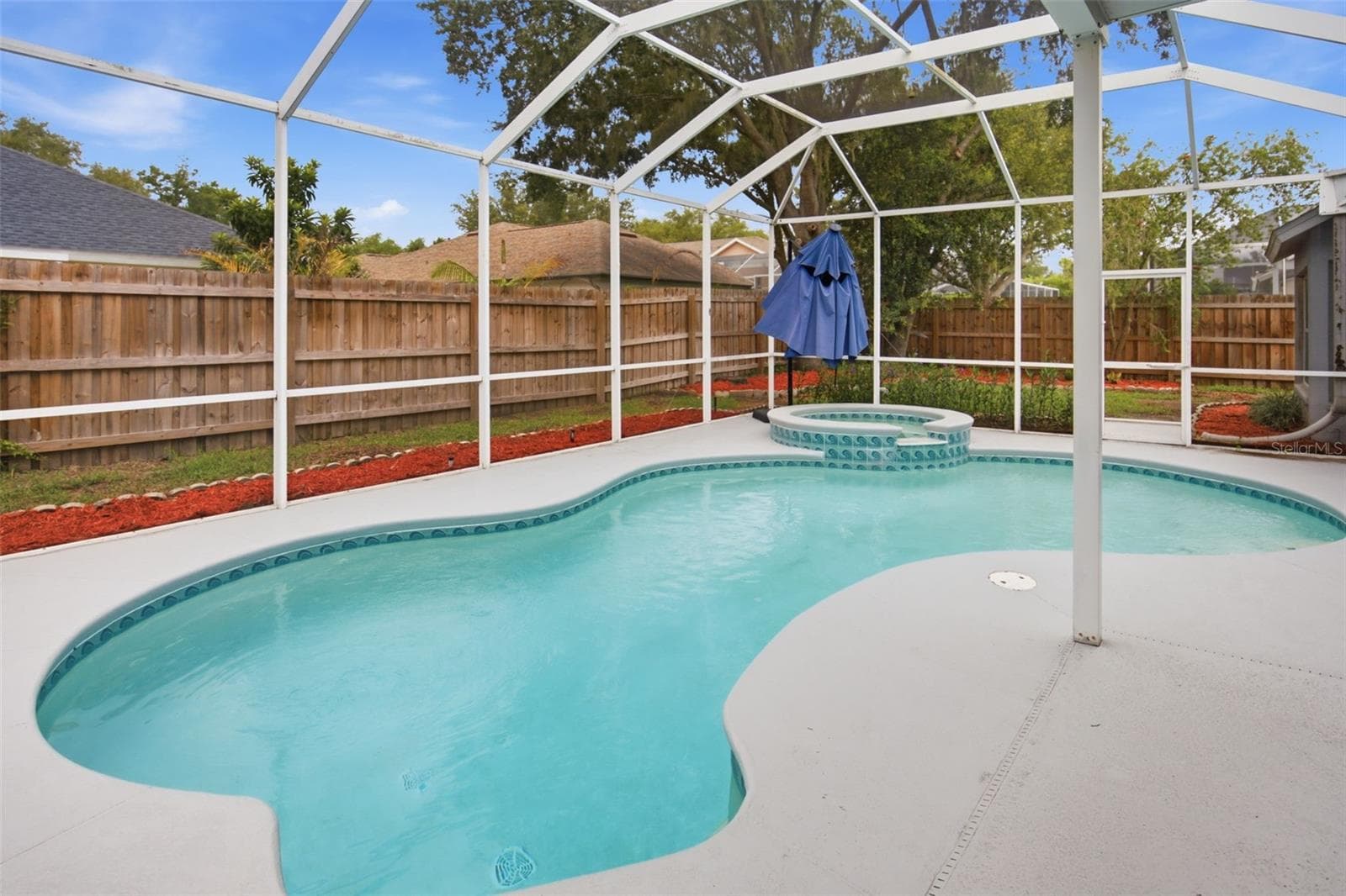 Single Family Residence at 4634 RIVER OVERLOOK DR, VALRICO, photo 3 of 65