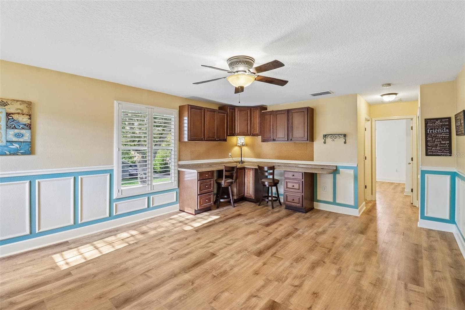 Bonus/loft or the perfect in-law suite. - 2947 CEDAR CREST DR, APOPKA