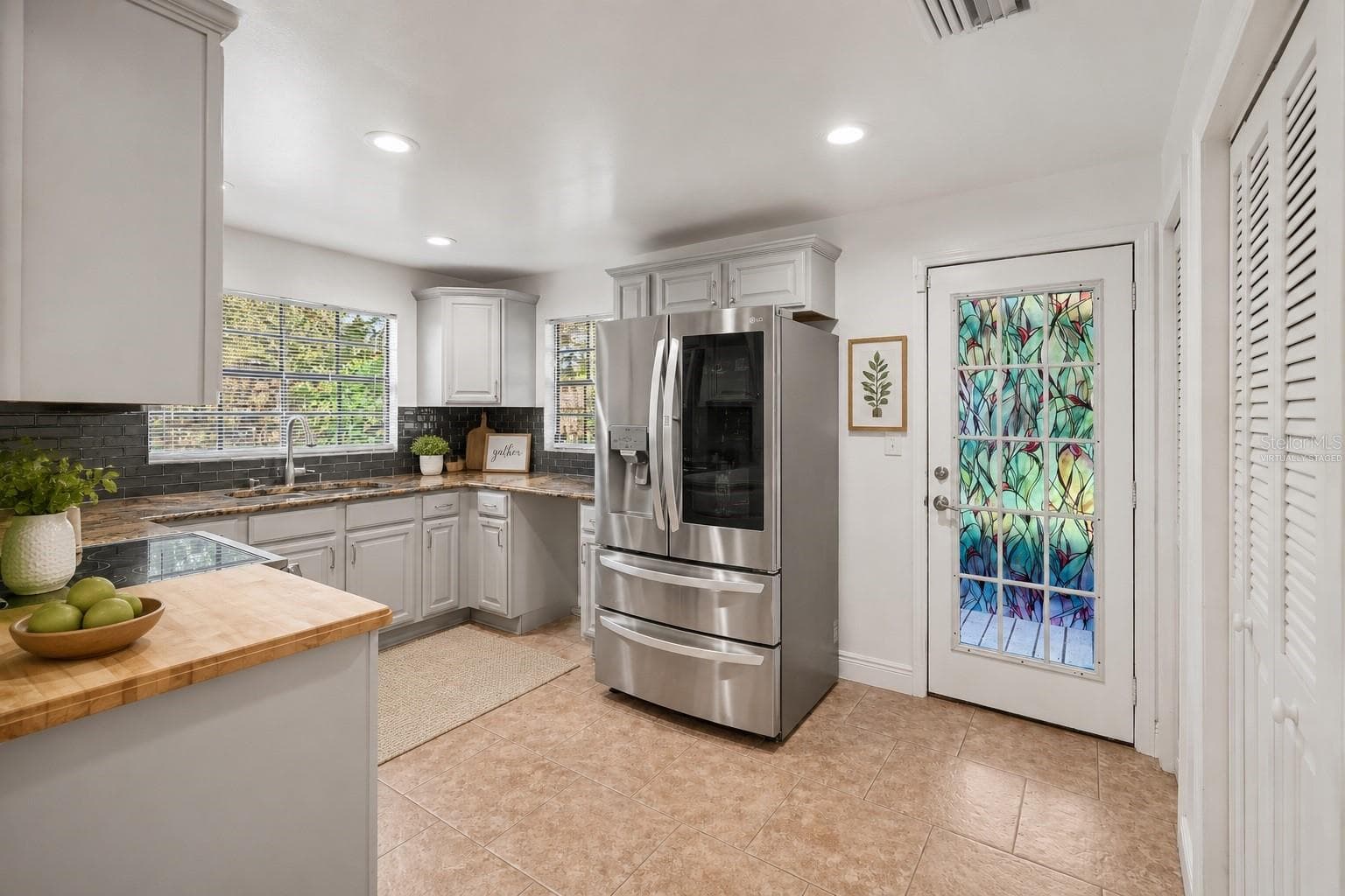 Virtually Staged - 231 DUKE SIMMS RD, BRANDON
