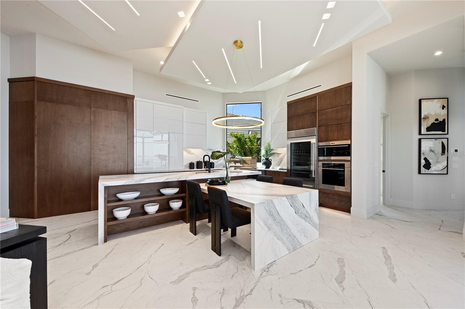 Single Family Residence at 800 BLUE SHELL LOOP, SARASOTA, photo 14 of 52