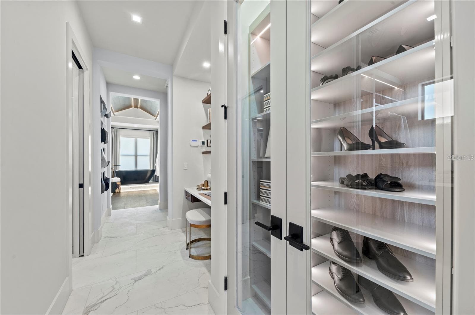 Single Family Residence at 800 BLUE SHELL LOOP, SARASOTA, photo 24 of 52